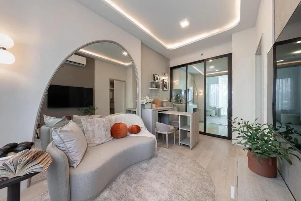Selling down payment for COBE Ratchada Rama 9, 1 bedroom, 1 bathroom. Fully furnished with excellent facilities. Book now!