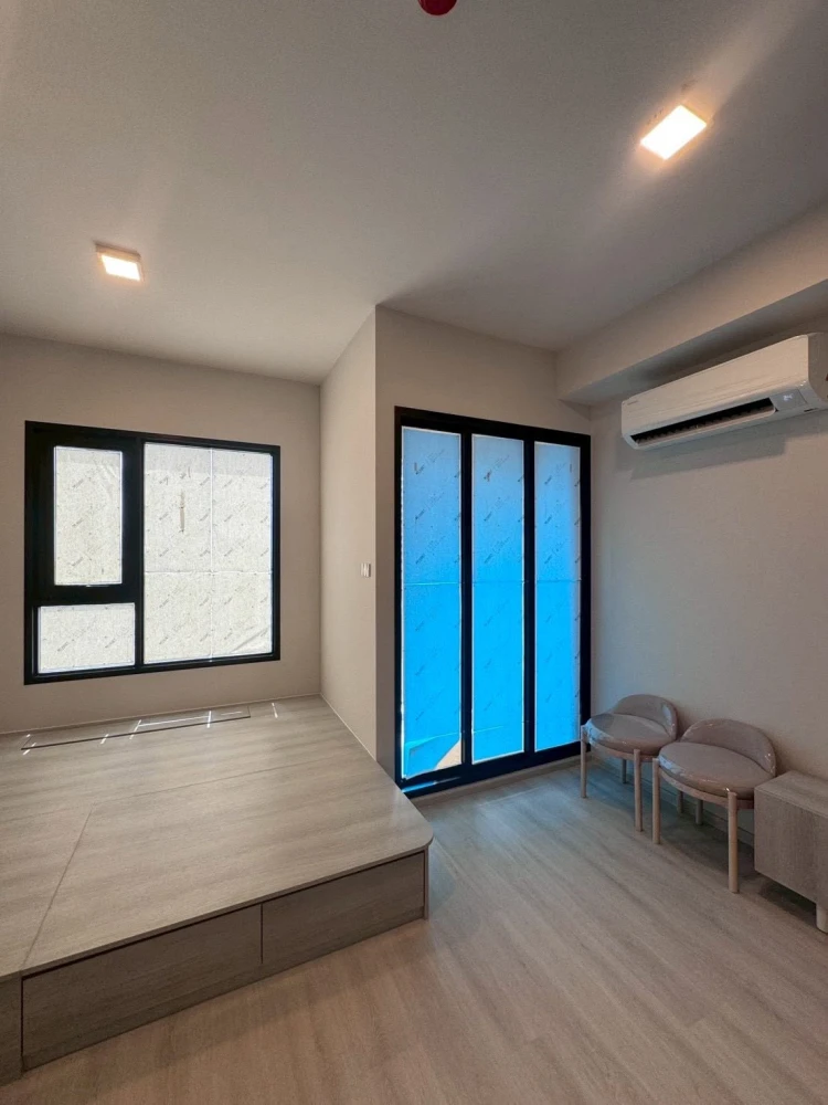 Selling down payment for COBE Ratchada Rama 9, 1 bedroom unit. Great location, cool unit. Don't miss out!