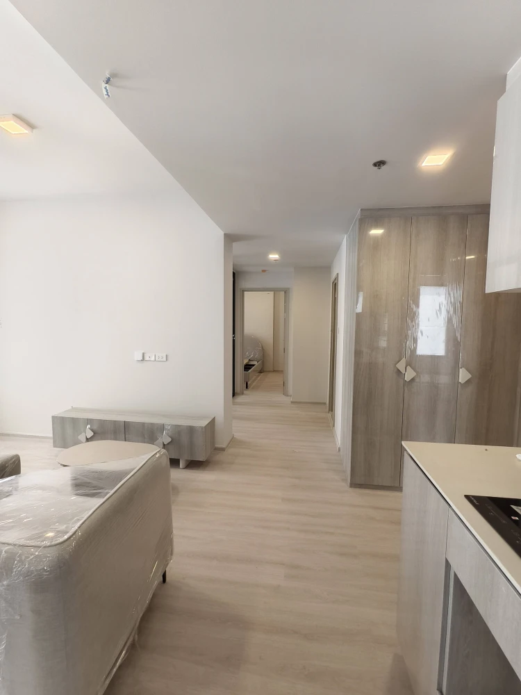 Selling down payment for COBE Ratchada Rama 9, 2 bedrooms, 2 bathrooms, spacious living area, great location, convenient transportation. Book now!