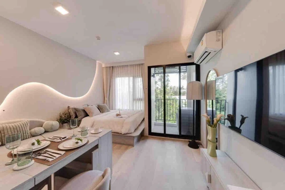 Selling down payment for COBE Ratchada Rama 9, studio unit, 24th floor. Great location, complete amenities. Don't miss out!