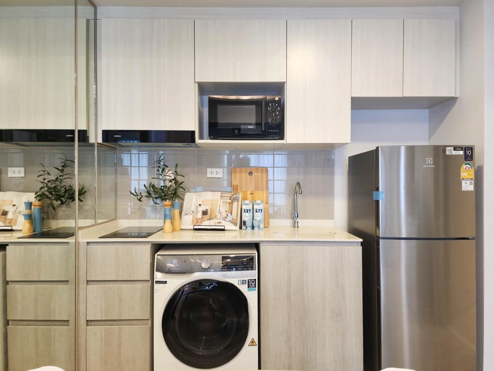 Selling down payment COBE Ratchada-Rama 9, Pet Friendly Building, the only building in the project, few units, privacy, don't miss it.