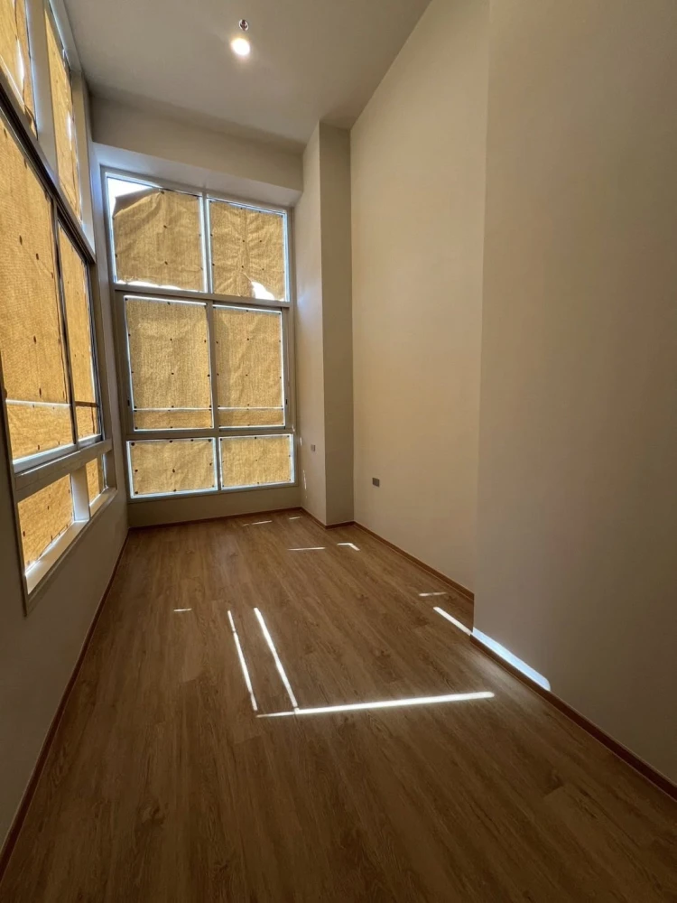 Selling down payment for Culture Chula, corner unit with garden view. Neither wall is shared with another unit. Bathrooms are available on both the up