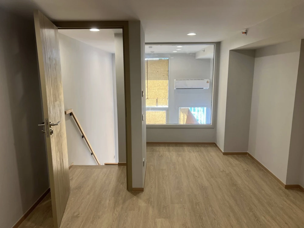Selling a pre-sale unit at Culture Chula, Hybrid type, with a 4.3-meter high ceiling and a total usable area of ​​36 sq.m. Don't miss this opportunity