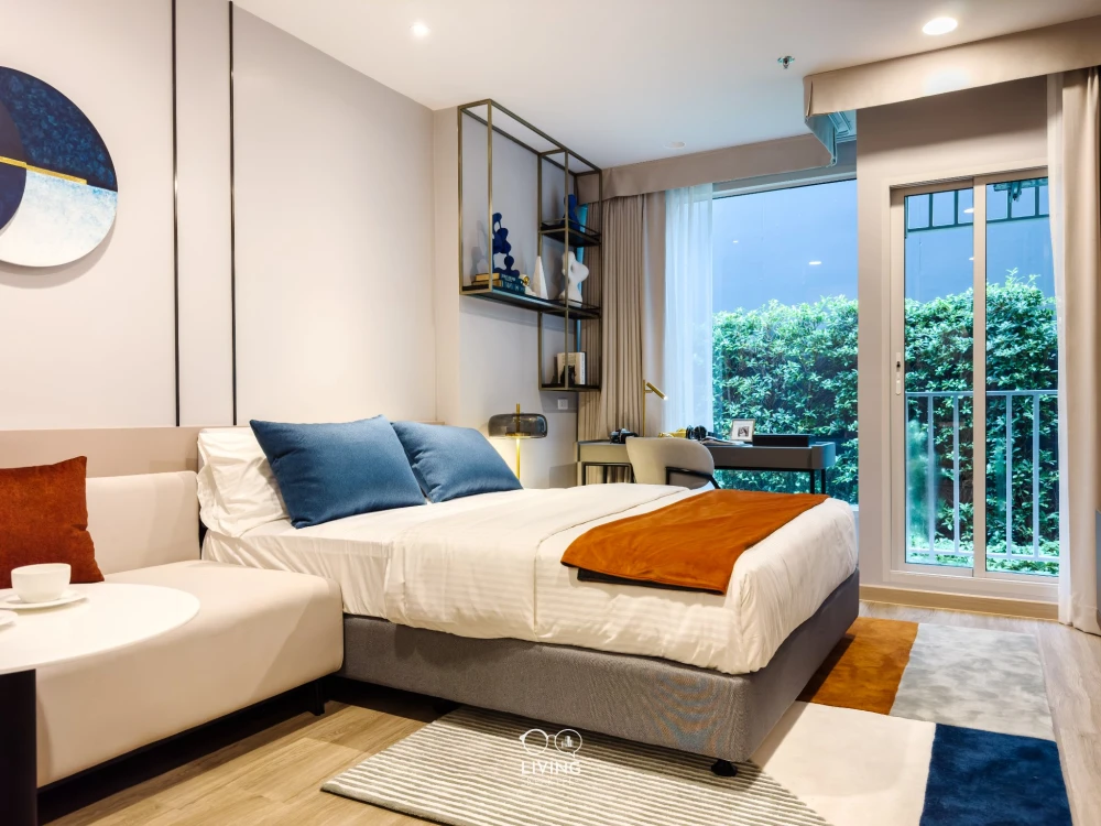 Selling down payment for Culture Thonglor, 18th floor, very good position, in a great location, hurry and reserve now!