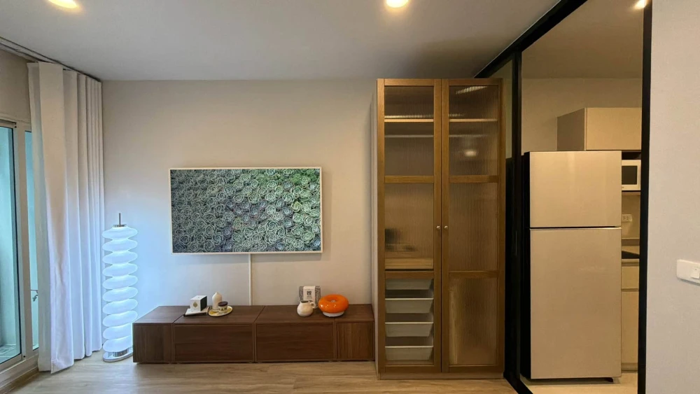 Selling down payment for Culture Thonglor, 18th floor, very good position, in a great location, hurry and reserve now!