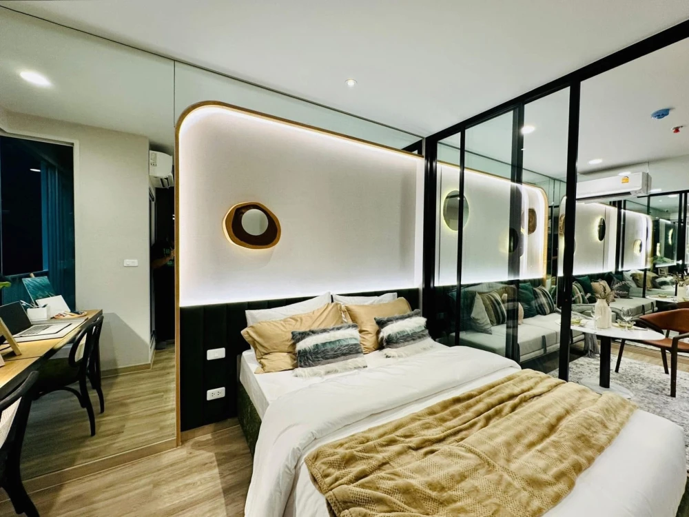 Selling pre-sale units at Culture Thonglor, Ekkamai-facing view with no obstructing buildings. Located in a prime location. Book now to secure your un
