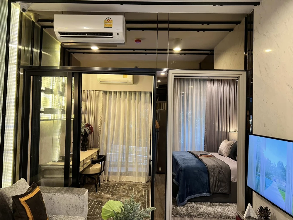 Down payment sale IDEO Ramkamhaeng Lamsali Station, 21st floor, good project, nice location, reserve now, urgently.