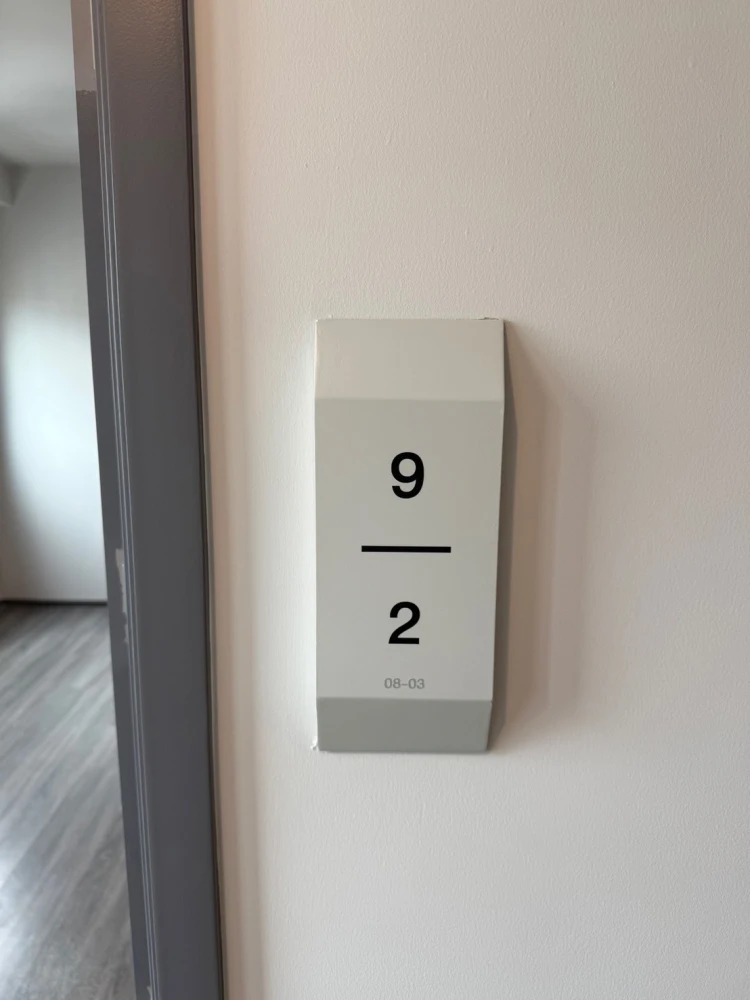 Selling down payment Ideo Ramkhamhaeng - Lam Sali Station, 8th floor, good location, worth living in, if you don't reserve, you'll really miss out.