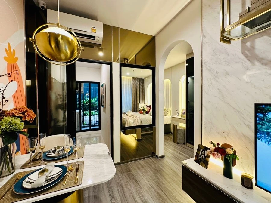 Selling down payment Ideo Ramkhamhaeng - Lam Sali Station, 8th floor, corner room, private, interested, hurry and reserve now, urgent.
