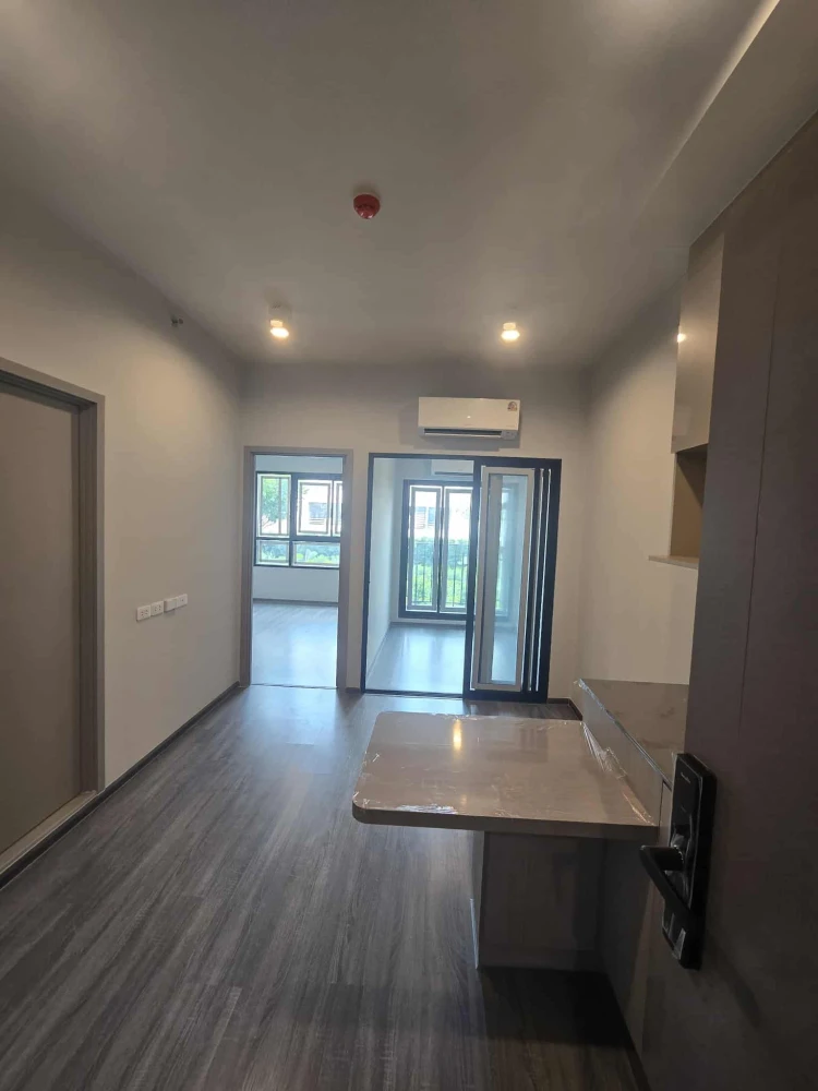 Down payment sale IDEO Ramkhamhaeng - Lam Sali Station, 8th floor, good project, nice location, book now, don't miss out.