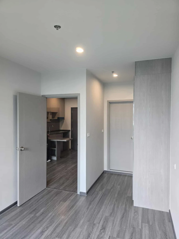 Down payment sale IDEO Ramkhamhaeng - Lam Sali Station, 8th floor, good project, nice location, book now, don't miss out.