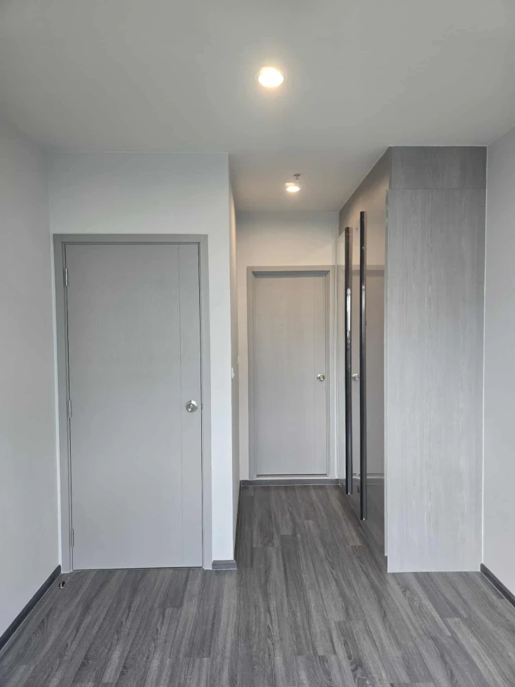 Down payment sale IDEO Ramkhamhaeng - Lam Sali Station, 8th floor, good project, nice location, book now, don't miss out.