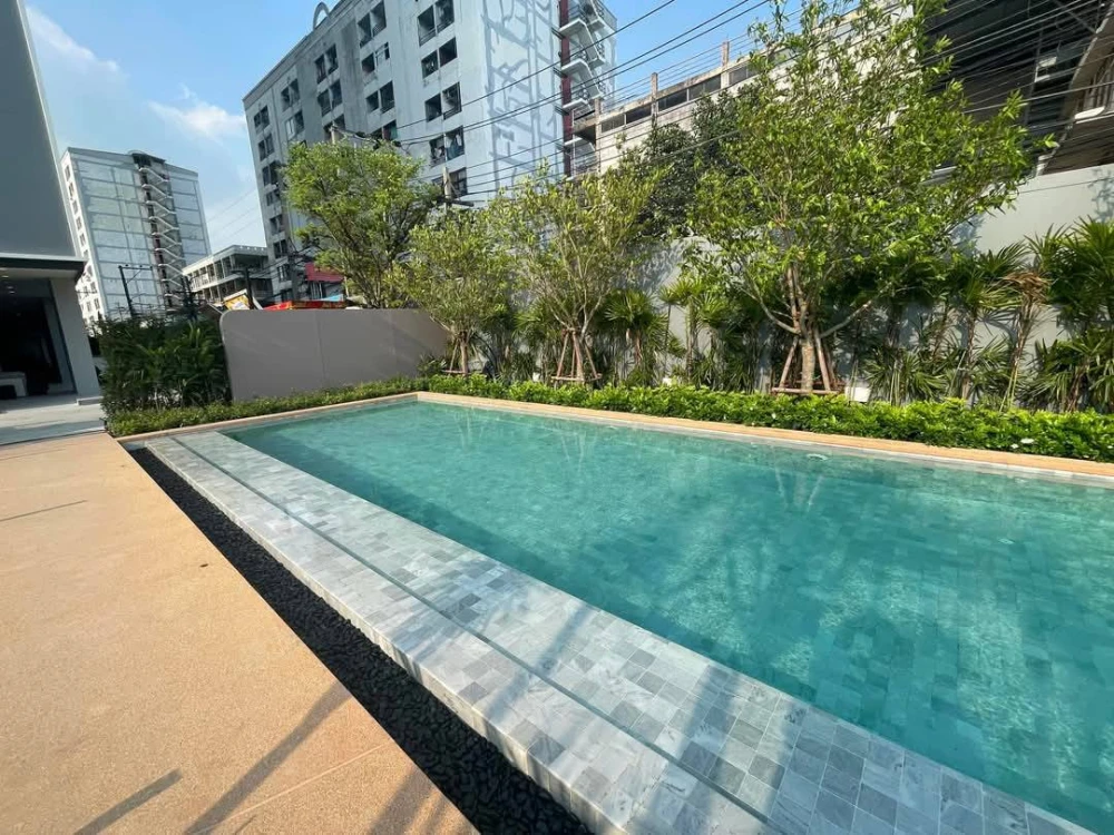 Down payment sale IDEO Ramkhamhaeng - Lam Sali Station, studio room, 24th floor, high view, hurry up and reserve it now.