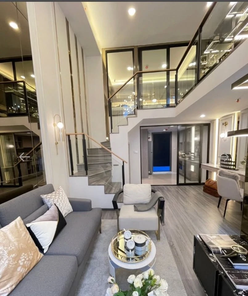 Down payment sale IDEO Ramkhamhaeng-Lamsalee Station, 26th floor, high view, comes with a very good price, come and be the owner today.