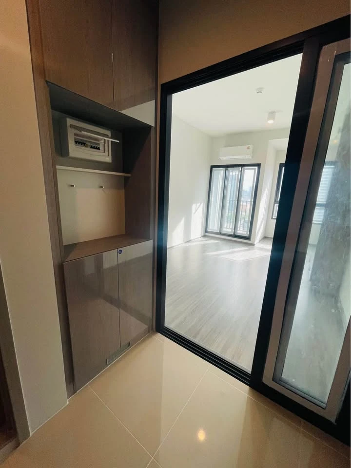 Down payment sale: IDEO Ramkhamhaeng Lamsalee Station, 1 bedroom, 1 bathroom, 17th floor, high view, good price, come and buy now!