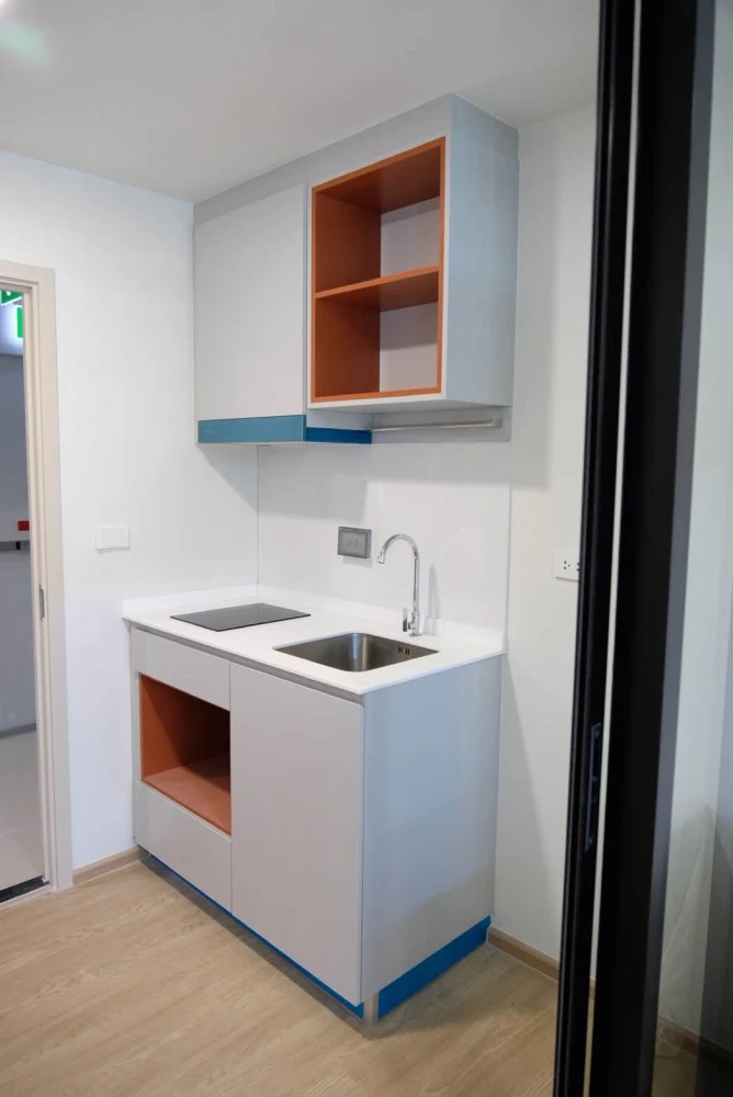 Selling a Kave Luminous Bangmod 1 Bedroom unit, Building A, 6th floor. Amazing price! Book now, don't miss out!