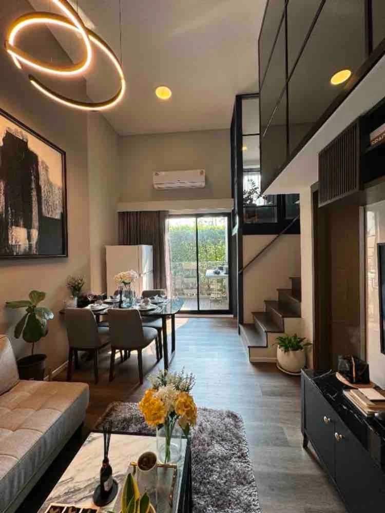 Selling down payment for Landmark @Grand Station, 18th floor. Great project, great location. Book now! (Urgent!) images
