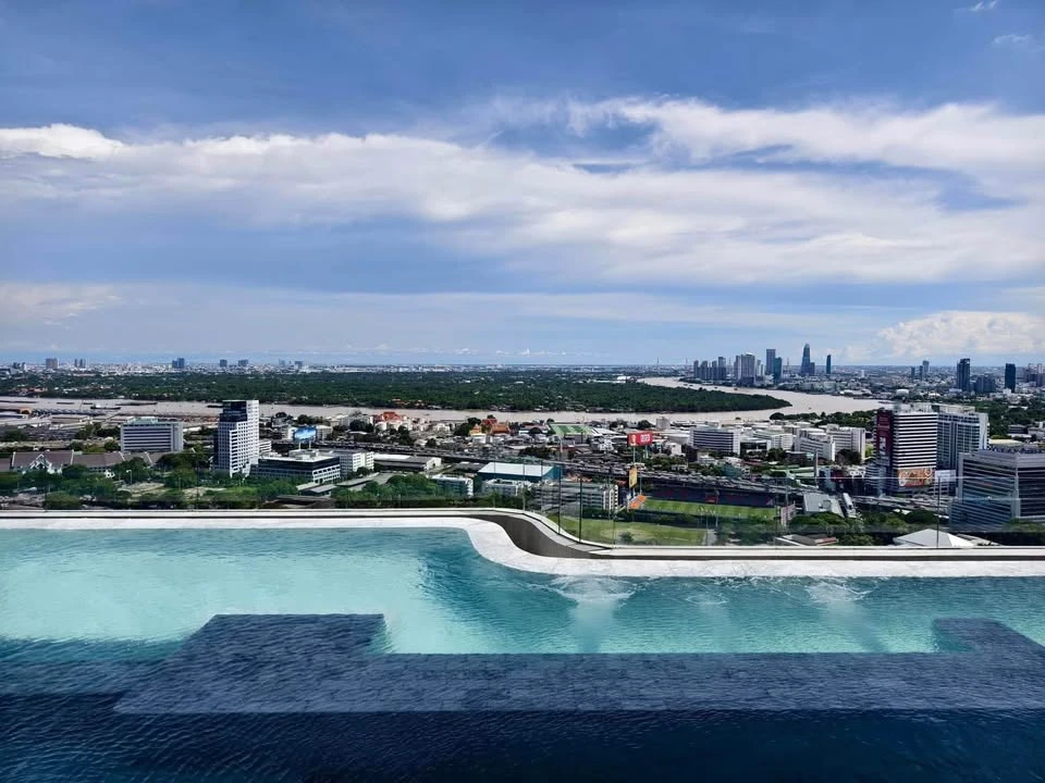 Down payment sale Life Rama 4 - Asoke, luxury condo in the heart of the city, ready to move in, corner room, high floor, north facing, not hot, great
