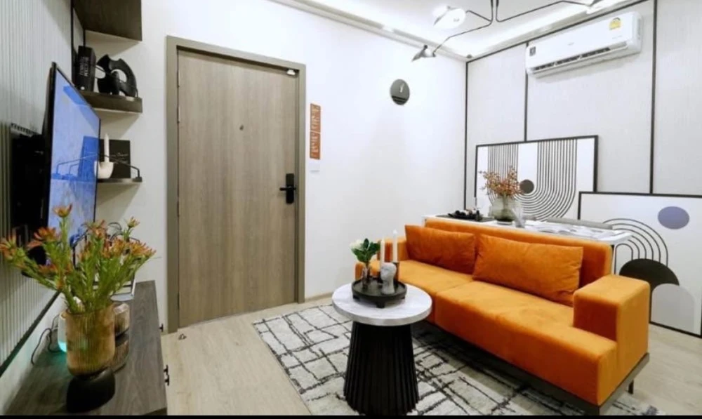 Down payment sale for Metris District Ladprao, 1 bedroom, 1 bathroom, good location, comes with complete facilities, reserve now.