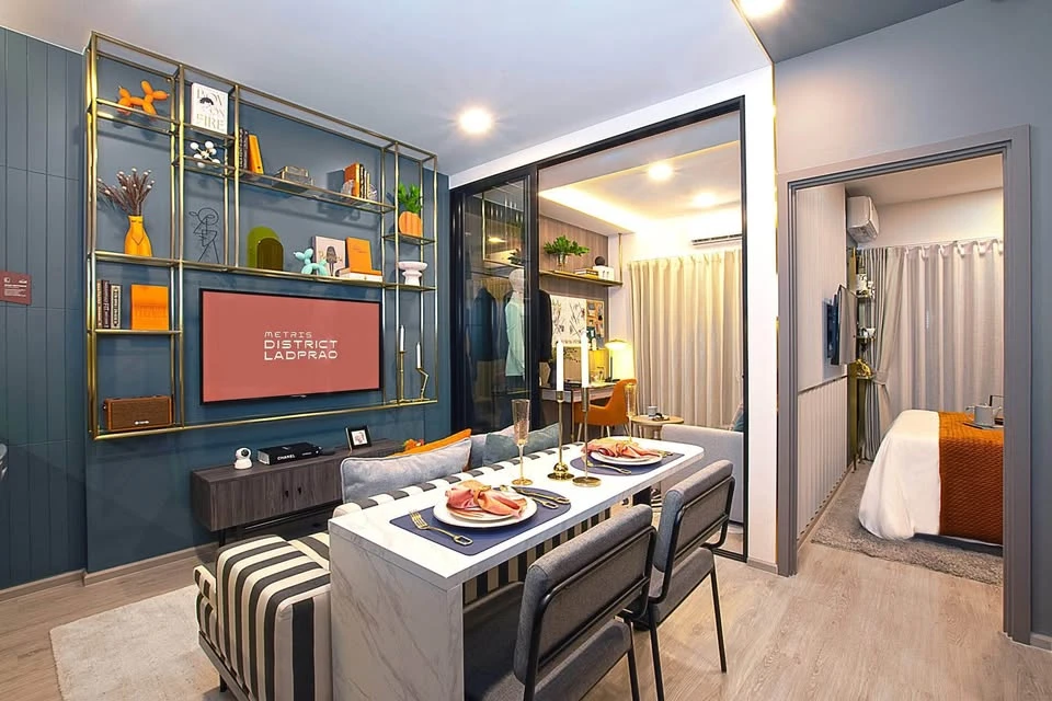 Down payment sale for Metris District Ladprao, 20th floor, very high, special room, beautiful view, private, pet-friendly, dogs and cats allowed.