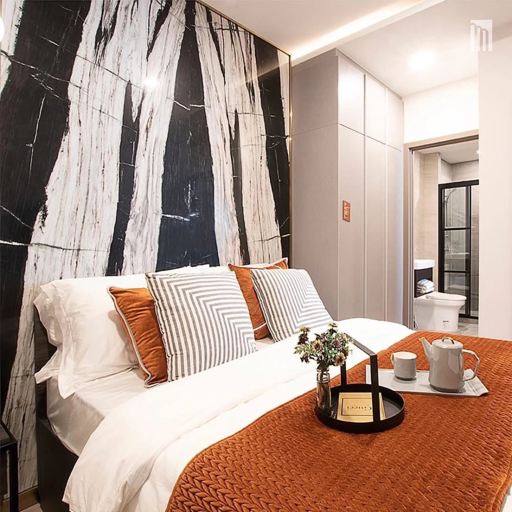 Selling down payment for Metris District Ladprao, 23rd floor unit. Excellent location with unobstructed views of Union Mall and Chatuchak Park, includ