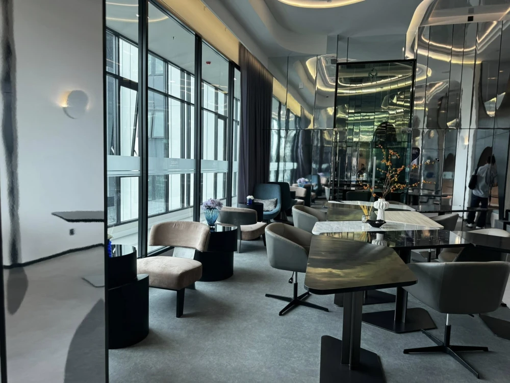Selling down payment for Modiz Avantgarde, very high floor unit, beautiful high view, Thammasat University view. If you don't reserve, you'll really m