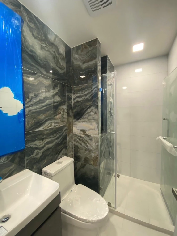 Selling a Modiz Avantgarde condo unit in a great location with complete amenities. Book now!