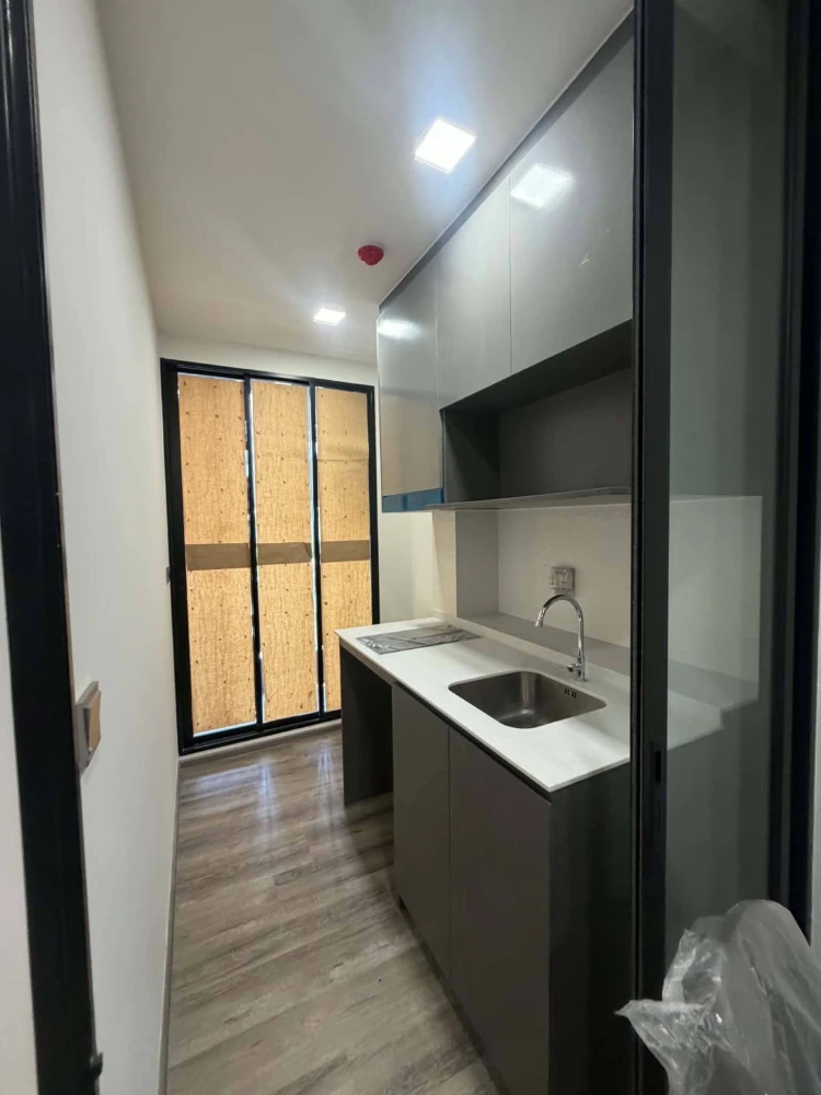 Selling down payment for Modiz Vault Kaset Sripatum, 4th floor. Great project, fully furnished unit. Book now!