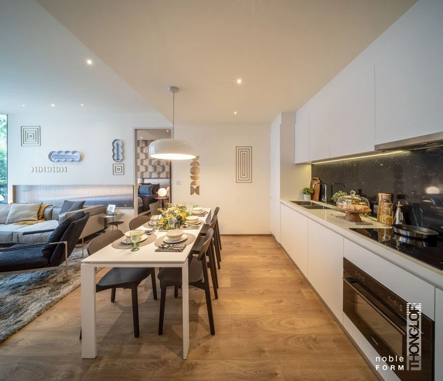 Selling a pre-owned Noble Form Thonglor unit. Beautiful unit, prime location, rare find! Ideal for those seeking the best value unit in this luxury pr