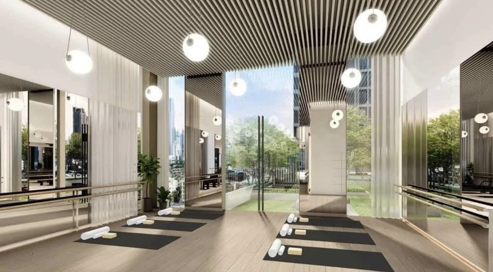 Selling down payment Noble Nue District R9 Full Furnished, fully decorated, rooms are divided into sections. If you miss it, you will regret it.