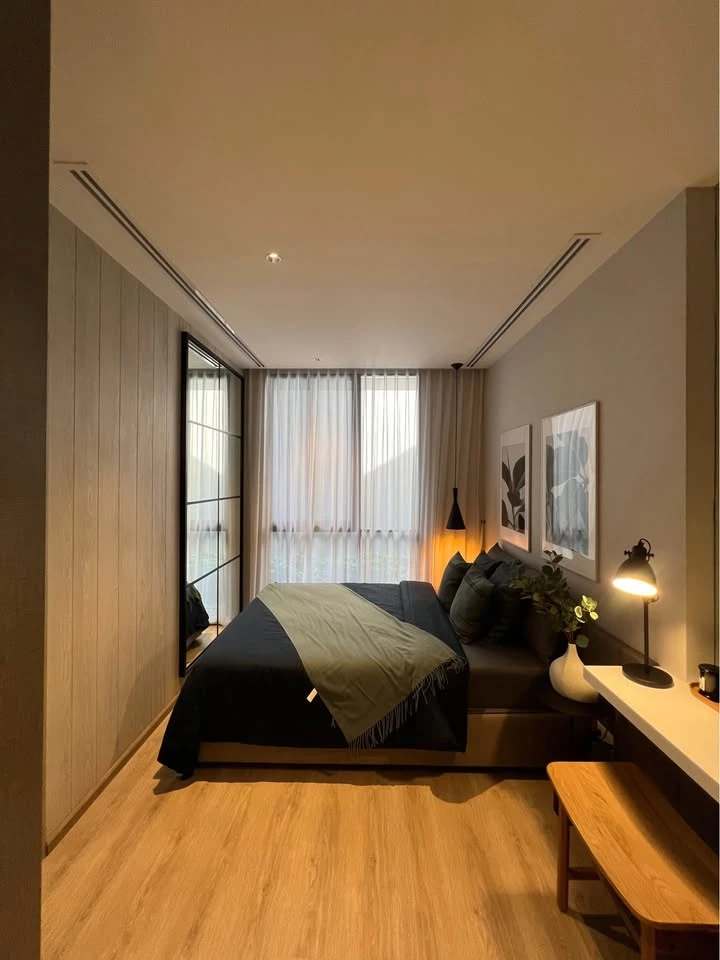 Selling down payment Noble Nue District R9, 23rd floor, very high, view side of G Tower / Central Rama9 building, no blocked view, don't miss it.