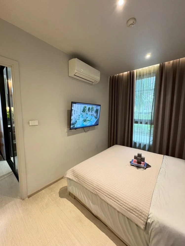 Selling a 1-bedroom, 1-bathroom unit at Nue Coast Khu Khot Station. Great location, convenient transportation. Don't miss this opportunity! images