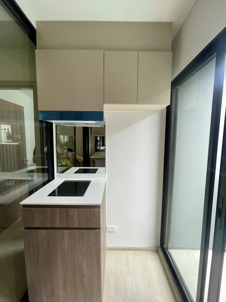 Selling down payment Nue Core Khu Khot Station, 5th floor, swimming pool view. Interested, hurry and reserve now. Urgent!