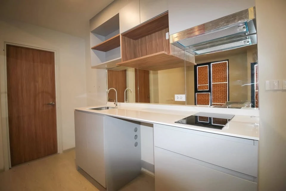 Selling down payment for Nue Riverest Ratchaburana, the front building overlooking the Chao Phraya River with unobstructed views of the river and Rama