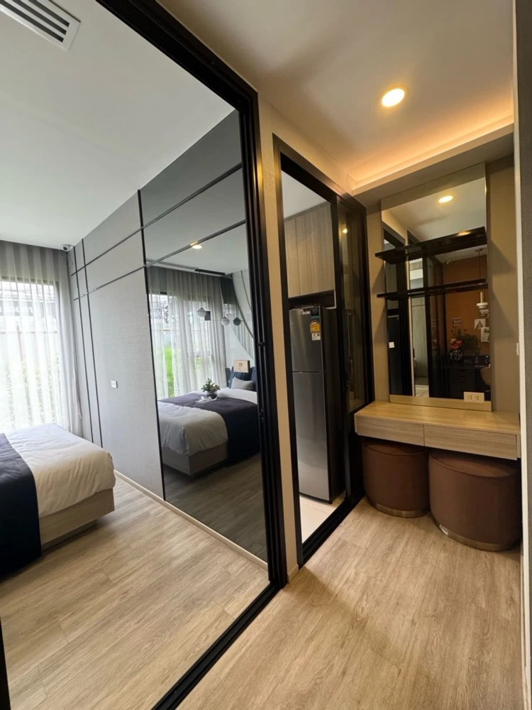 Down payment sale for Origin Place Bangna, a lovely room with complete furniture and amenities, good location, reserve now!