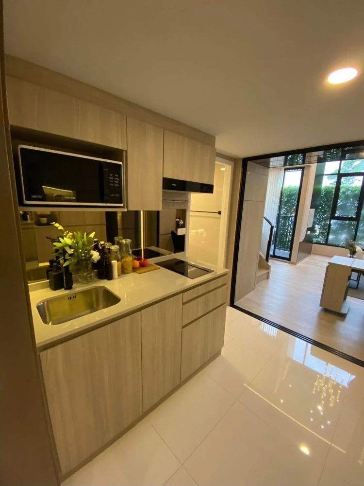 Down payment sale for Origin Place Phetkasem, 21st floor, north facing, open, airy, unblocked view. Reserve now, urgently!