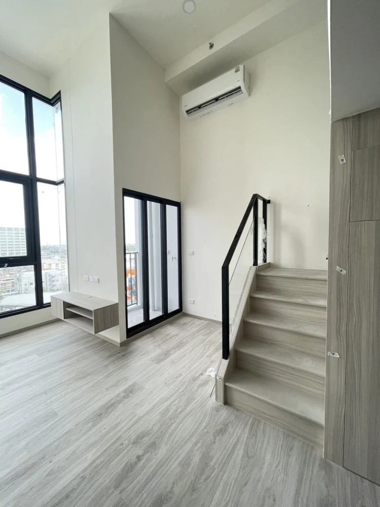 Selling down payment for Origin Place Phetkasem unit. Nice unit with complete amenities. Book now!