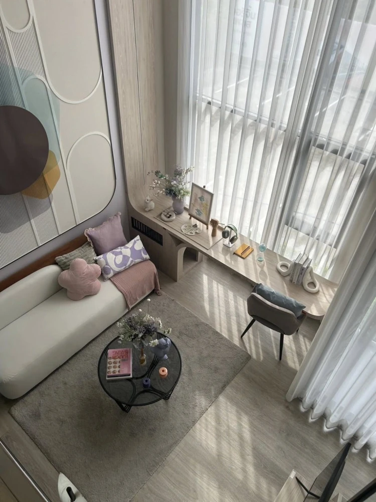 Selling down payment for Origin Place Ramkhamhaeng 153, 1 bedroom unit. Great location, beautiful city view, unblocked. Book now!