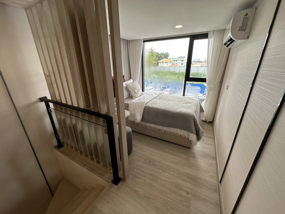 Selling down payment Origin Place Taopoon Interchange, 24th floor, good project, nice location, book now, don't miss it.