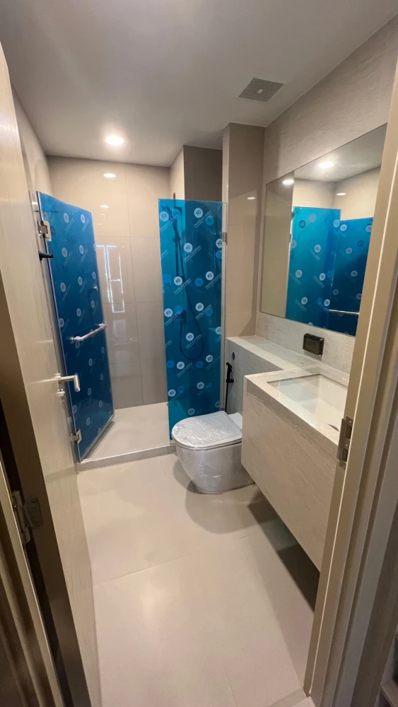 Selling down payment for Origin Play Bangkhunnon Triple Station, 11th floor. Great project, great place to live. Book now!