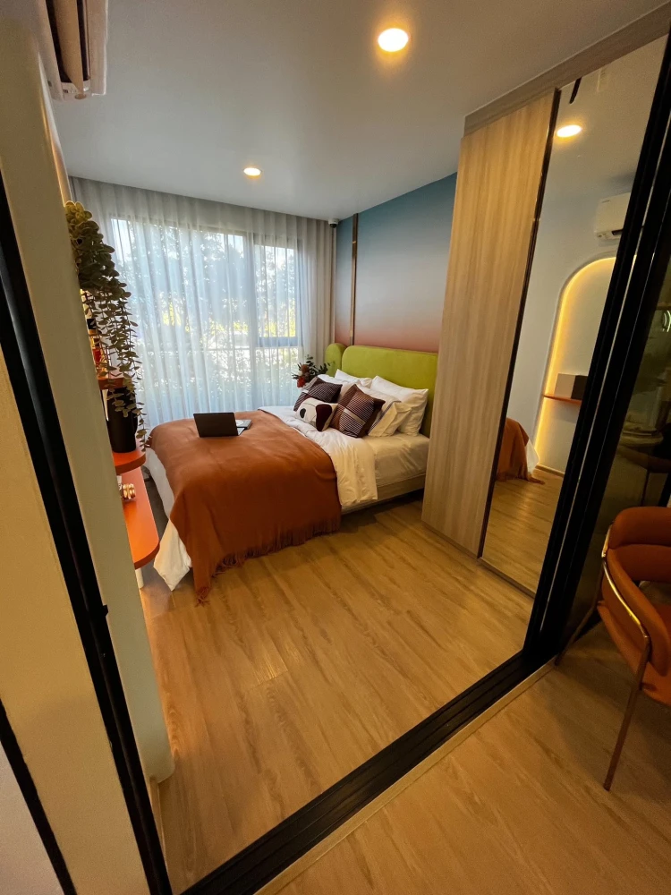 Down payment sale Origin Play Bangkhunnon Triple Station, beautiful view, high floor, good project, reserve now.