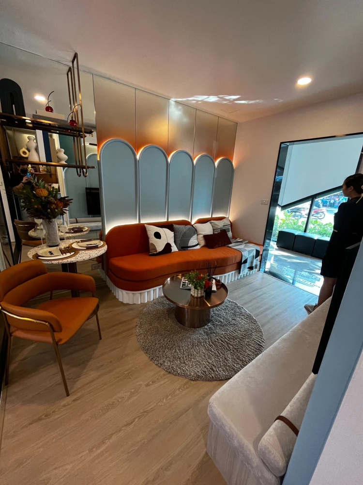 Down payment sale Origin Play Bangkhunnon Triple Station, beautiful view, high floor, good project, reserve now.