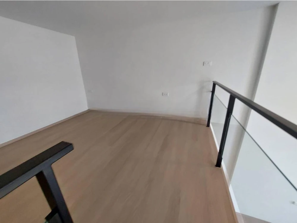 Selling down payment for Origin Play Bangkhunnon Triple Station unit. High ceilings, spacious feel, great location, beautiful view. Book now!