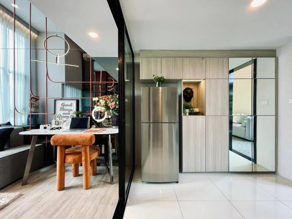Selling down payment Origin Plug & Play E22 Station, 19th floor, good project, nice location, reserve now, urgently.
