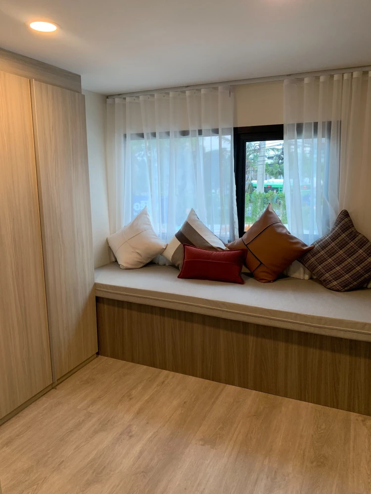 Down payment sale for Origin Plug & Play E22 Station, a lovely room with complete amenities and excellent common areas. Reserve now!