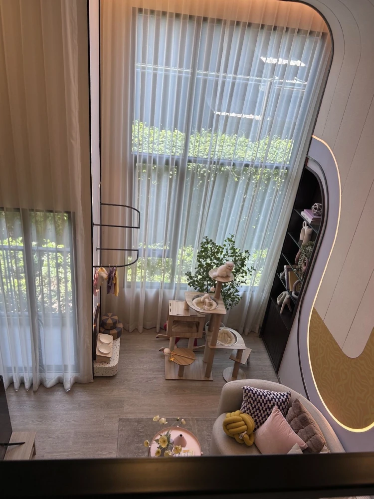 Selling down payment Origin Plug & Play Sri Lasalle Station, 10th floor, good project, nice location, book now, urgently.