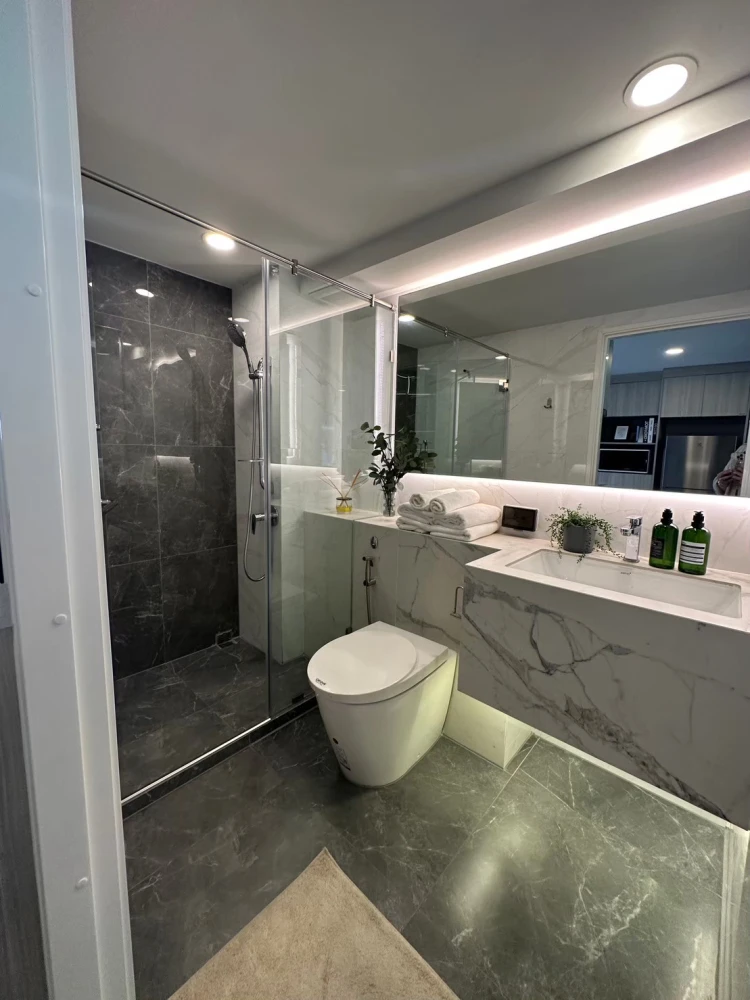 Down payment for sale Origin Plug & Play Srinakarin, 19th floor, open view, garden view + city view, open, no buildings blocking, reserve now