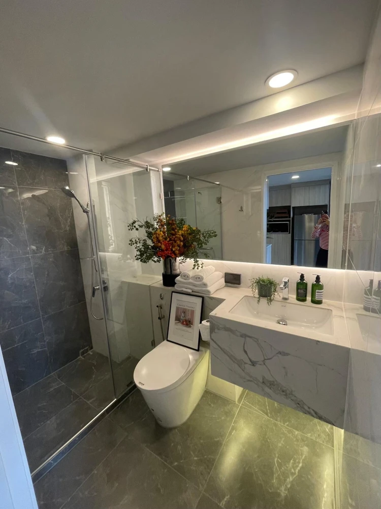 Selling down payment Origin Plug & Play Srinakarin, 27th floor, high floor, good view, no buildings blocking, hurry and reserve now.