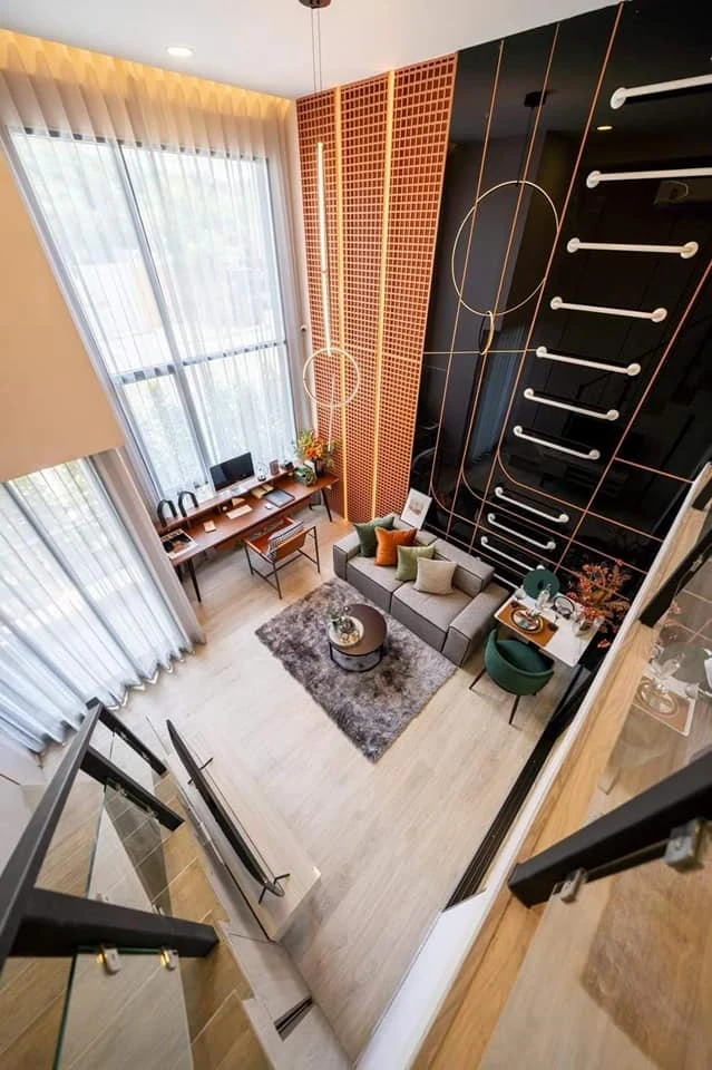 Selling down payment Origin Plug & Play Srinakarin, Duo Space room, 4.20 meter high ceiling, lots of freebies, you will regret it if you miss it.