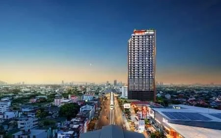 Selling down payment Origin Plug & Play Srinakarin, Duo Space room, 4.20 meter high ceiling, lots of freebies, you will regret it if you miss it.